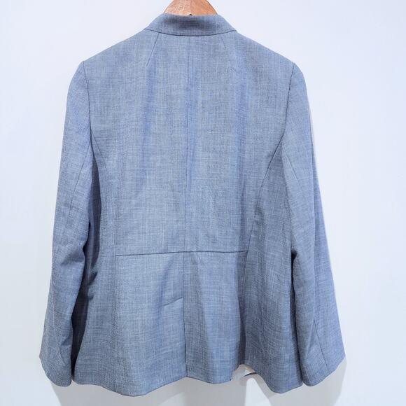 Talbots Womens Blue Tailored Sharkskin Blazer Bootcut Pants Suit Size 12/14 - Picture 2 of 16